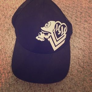 Women's metal mulisha hat