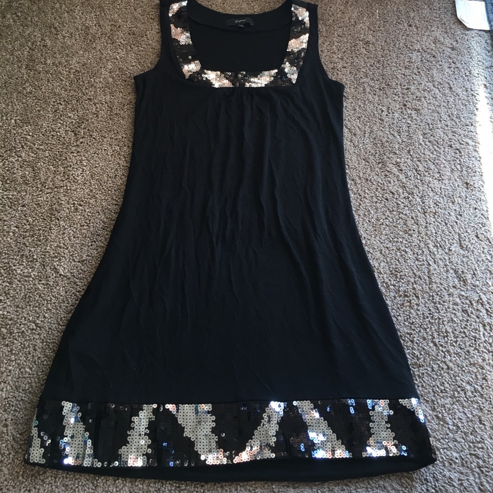 Black sprinkled dress