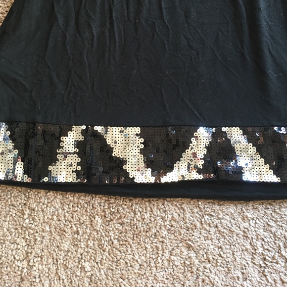 Black sprinkled dress - Picture 2 of 4