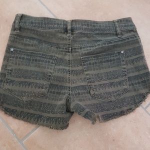 Aztec print short
