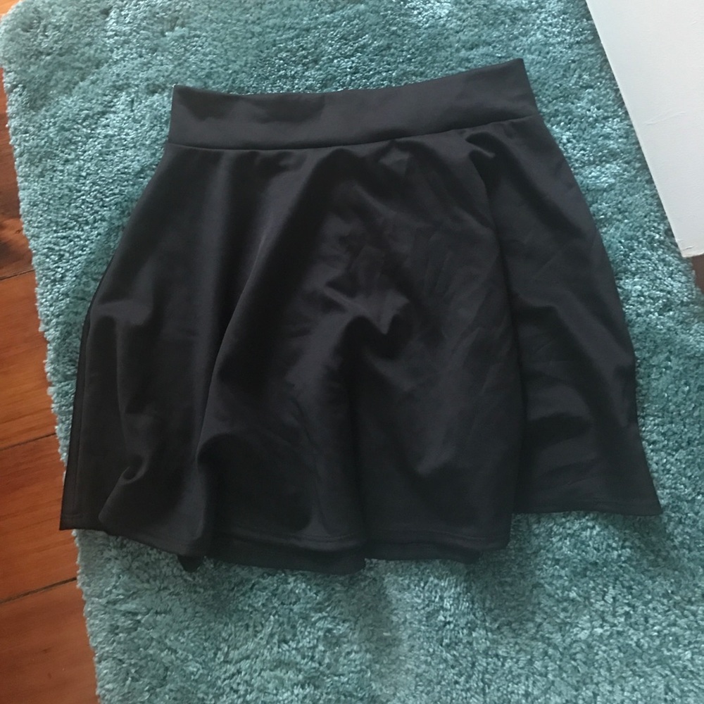 Black Skater Skirt