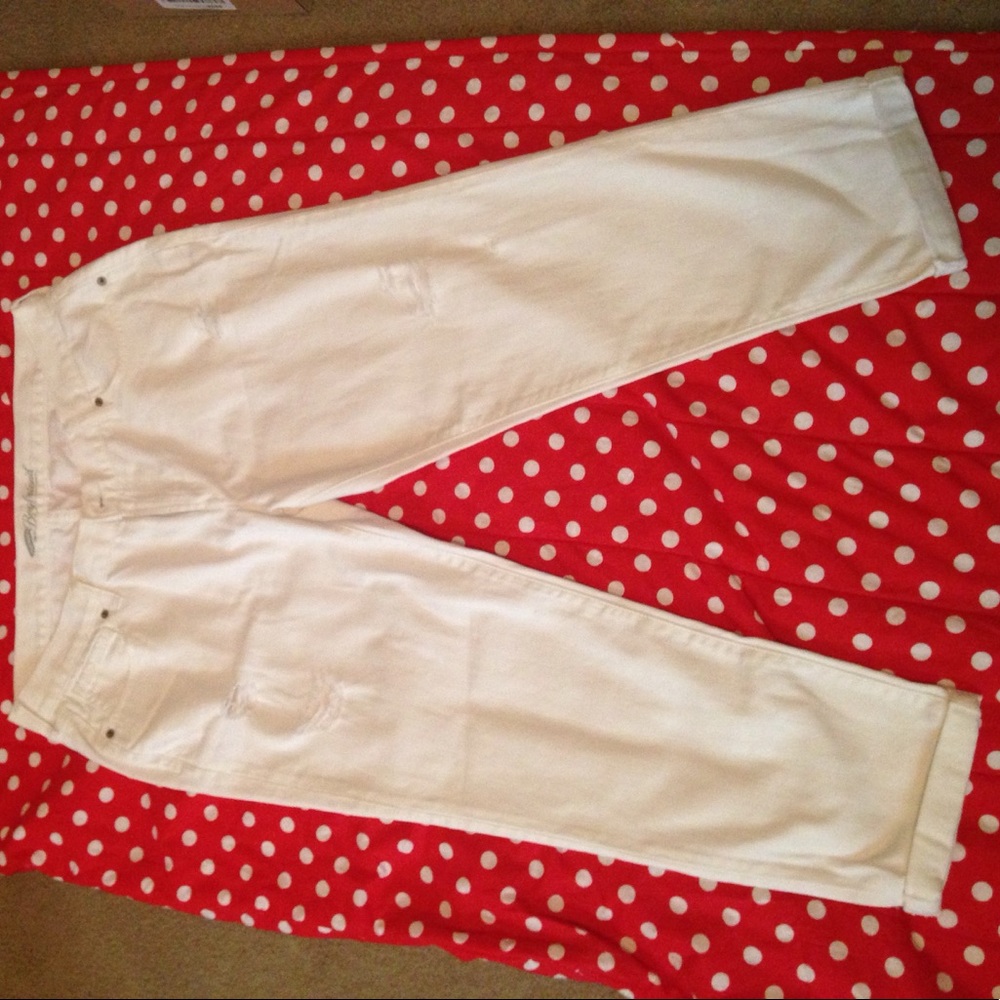 White Oldnavy Boyfriend Jeans NWOT