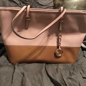 Michael Kors tote