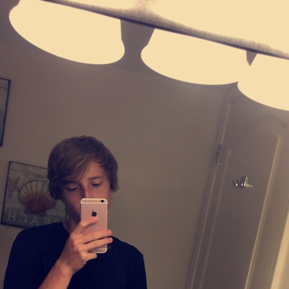 Meet your Posher, Cody