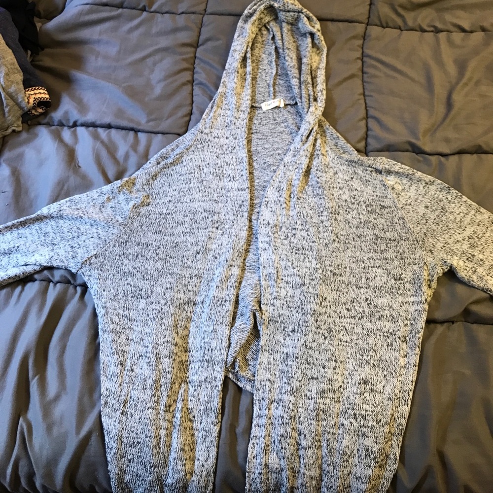 Gray High-Low Cardigan