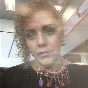 Meet your Posher, Monica