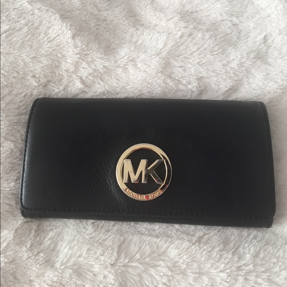 Michael Kors wallet