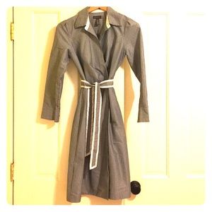Banana Republic wrap dress 4P