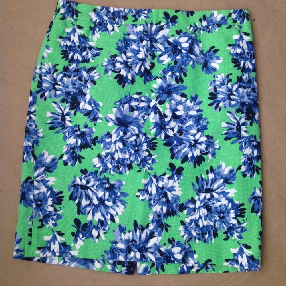 Floral pencil skirt