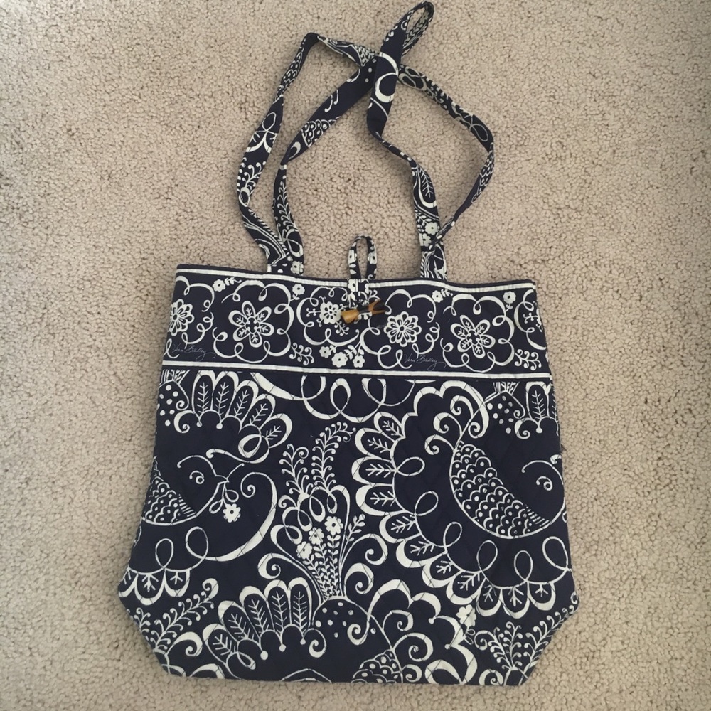 Very Bradley toggle tote- retired print!