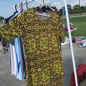 Lularoe dress too big for me! :)