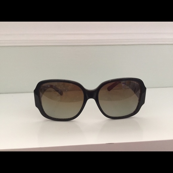 Authentic Tory Burch Sunglasses Polarized main image 6