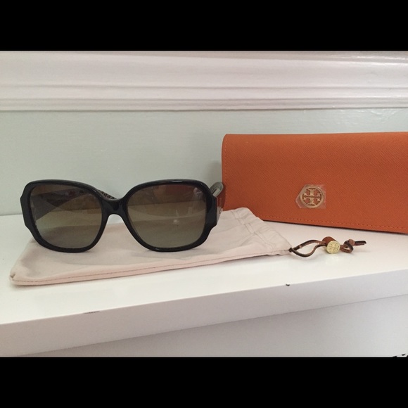 Authentic Tory Burch Sunglasses Polarized main image 4