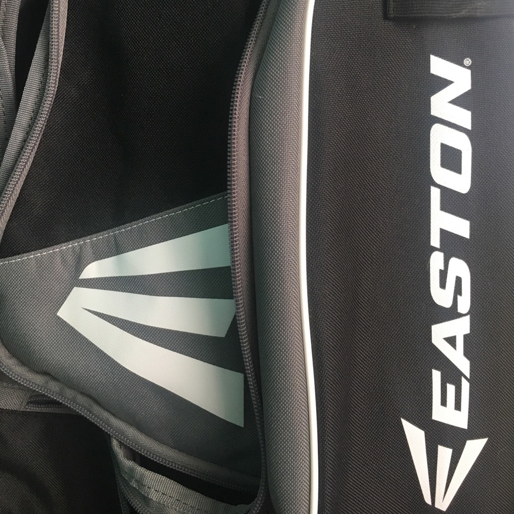 Easton softball bag