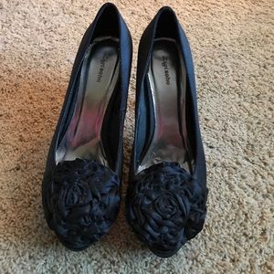 about 3 1/2 inches heels