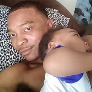 Meet your Posher, Emmanuel