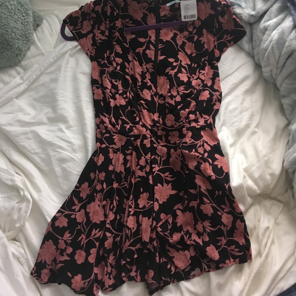 NWT kimchi blue plunge romper