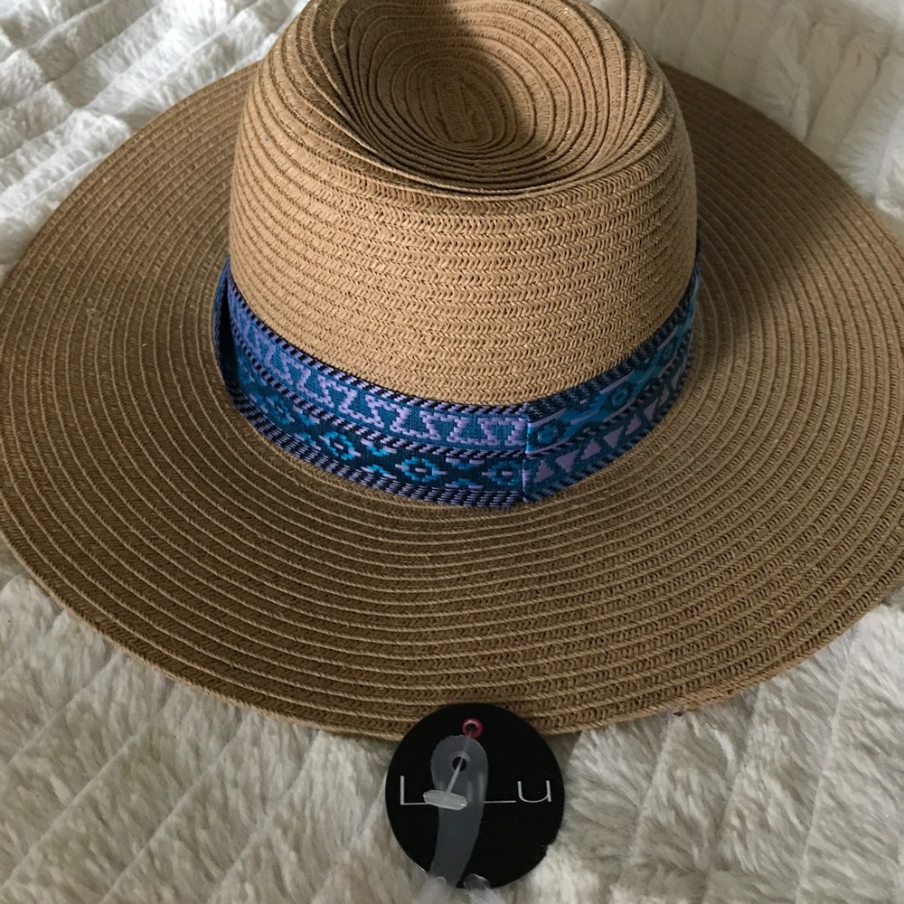 Hat - Picture 2 of 8