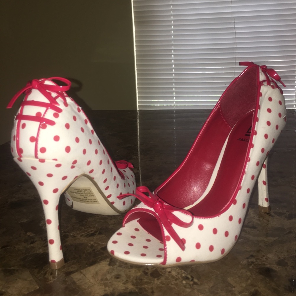White with red poke a dots vintage heels