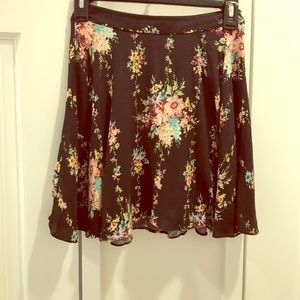Alice + Olivia Floral mini skirt