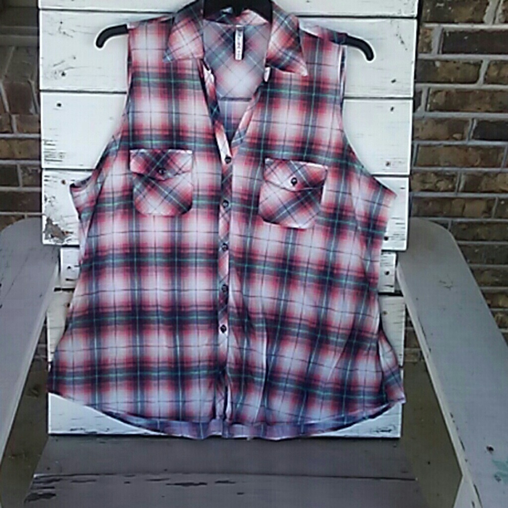 Sleeveless top