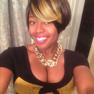 Meet your Posher, Raven