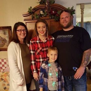 Meet your Posher, Traci