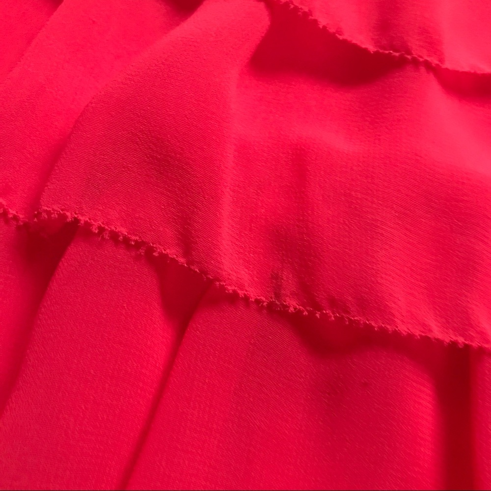 Beautiful Coral Ruffled Tan Top 👚 - Picture 7 of 8