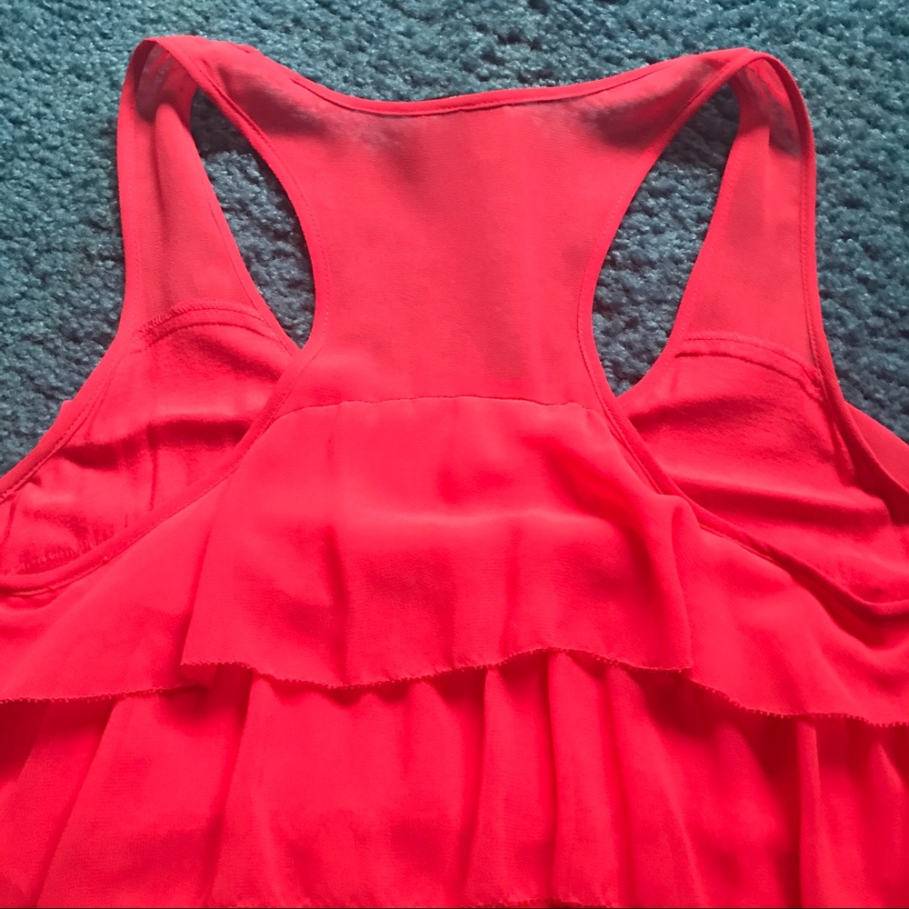 Beautiful Coral Ruffled Tan Top 👚 - Picture 4 of 8