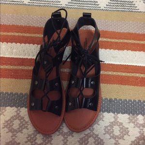 American Eagle lace up Gladiator Sandals