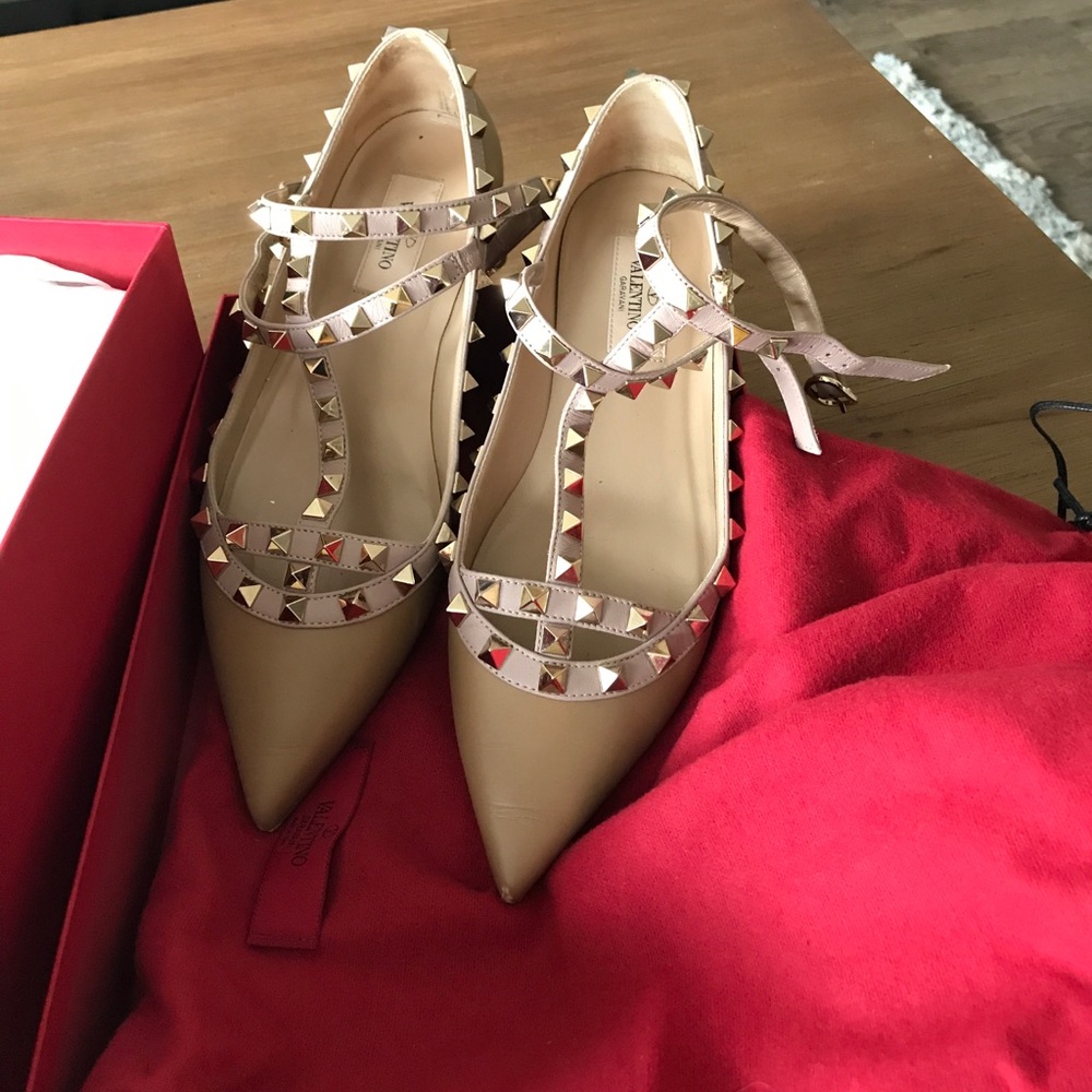 Valentino Rock Stud flats