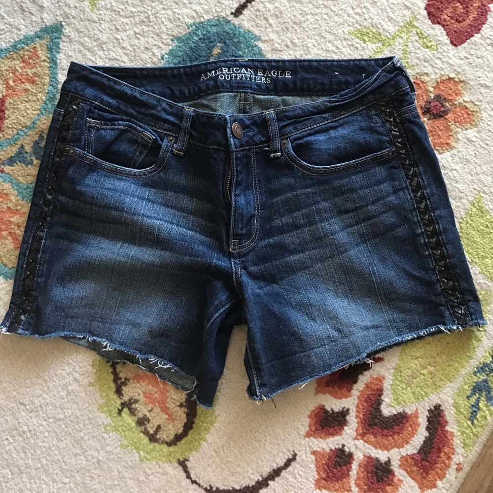 AE shorts