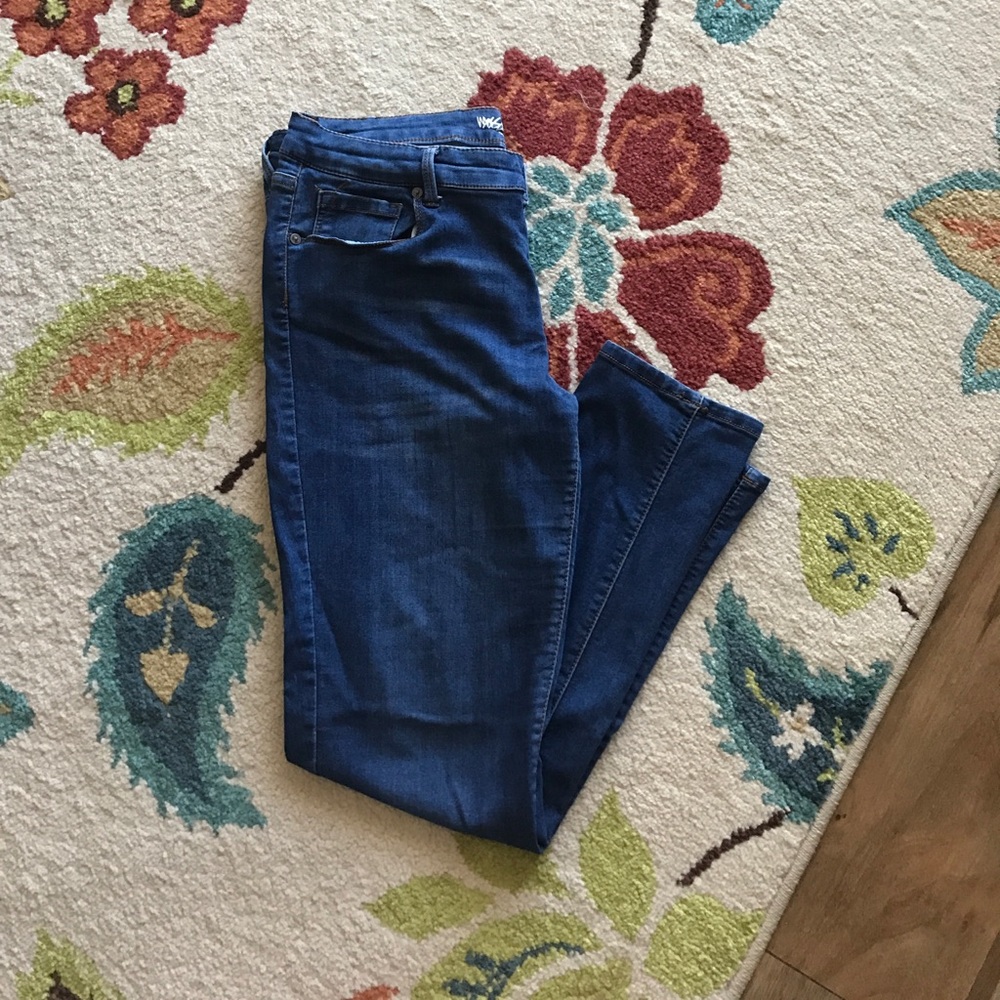 Mid rise skinny