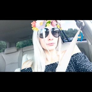 Meet your Posher, Kaitlyn