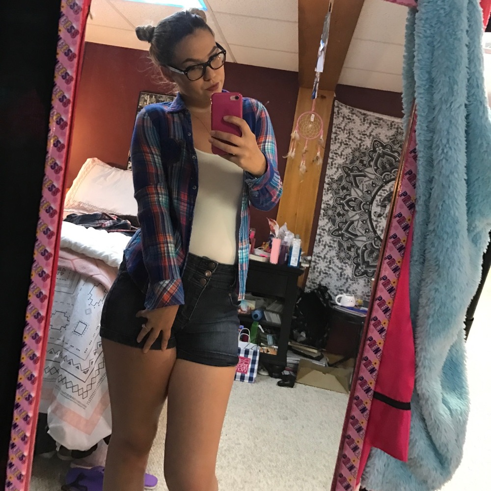 FASHION FLANNEL