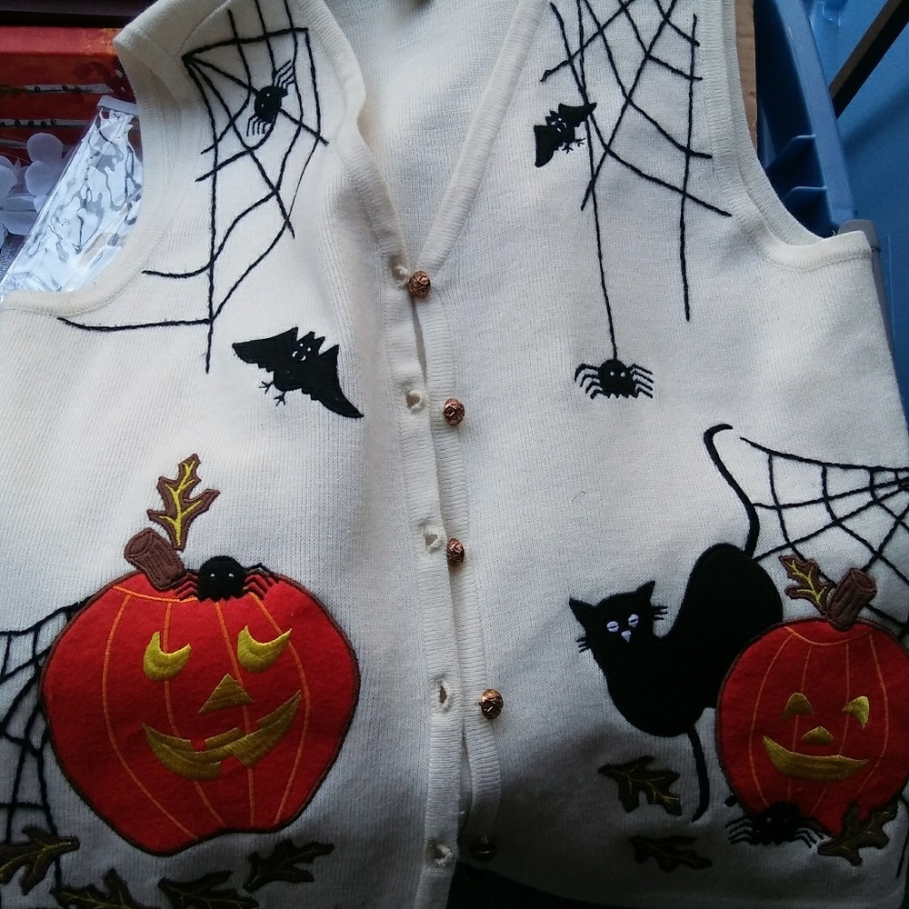 Like new Halloween awesome vest