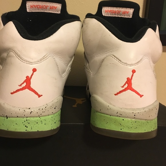 Jordan 5 "Space Jam" - Picture 2 of 4