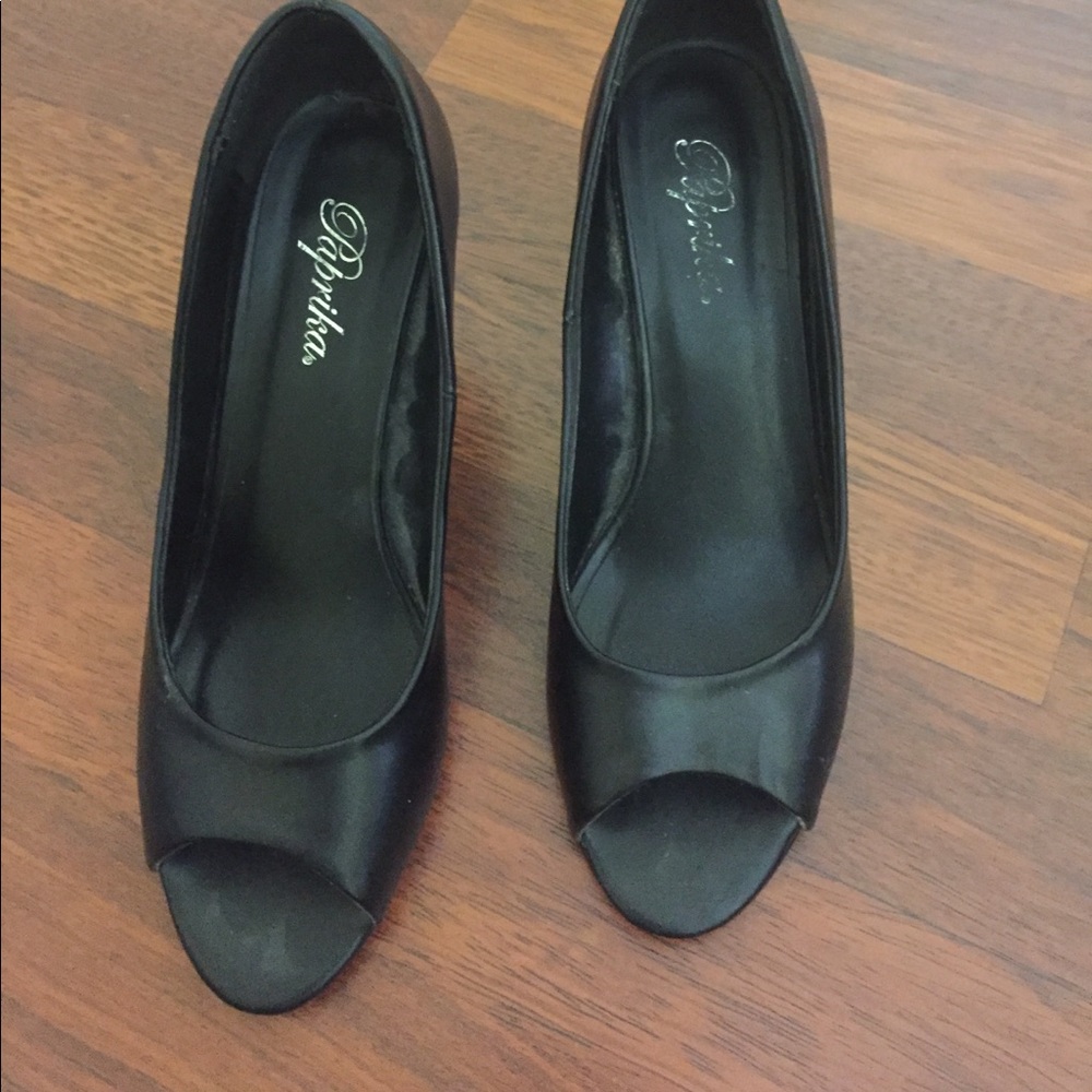 Black heels