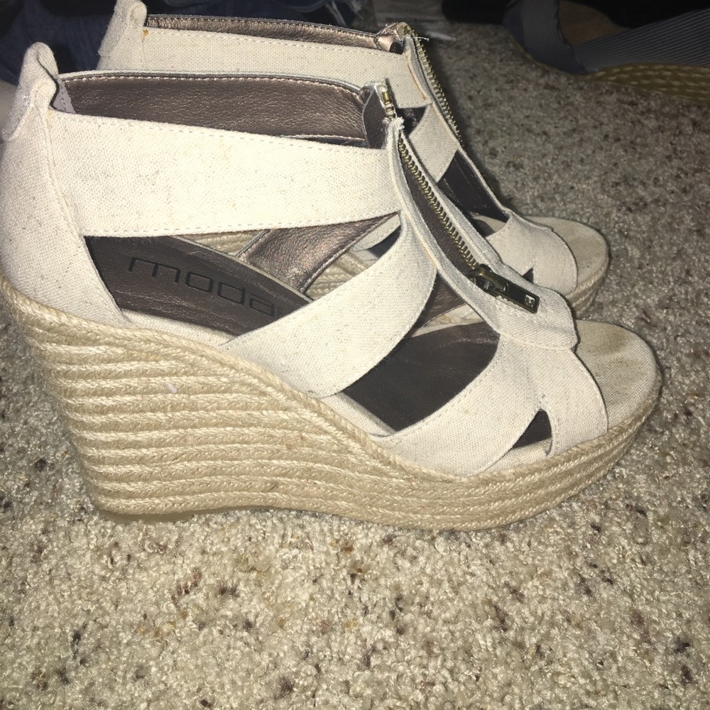 Wedges - Picture 2 of 3
