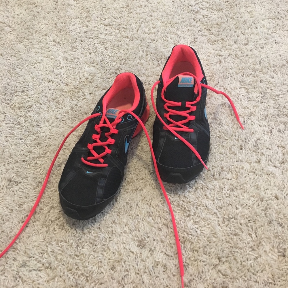 Nike Size 8 Women's Sneakers