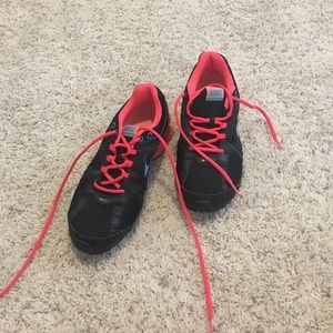 Nike Size 8 Women's Sneakers