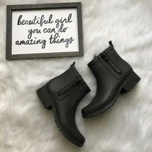 lucky brand bunita rain boot