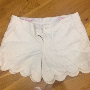Lilly Pulitzer scalloped shorts