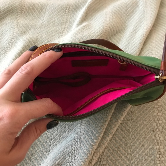 Dooney and Bourke bag - Picture 2 of 5