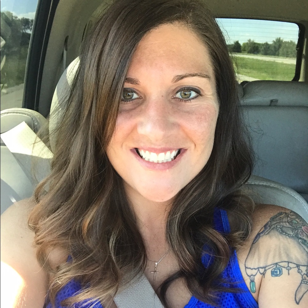 Meet your Posher, Jennifer