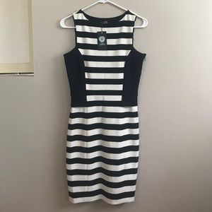 Vince Camuto Dress