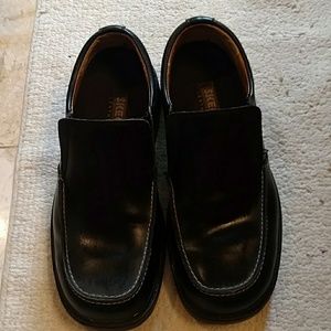 Mens black dress shoes