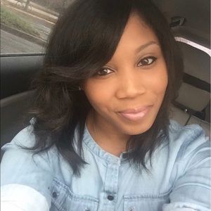 Meet your Posher, Parisia