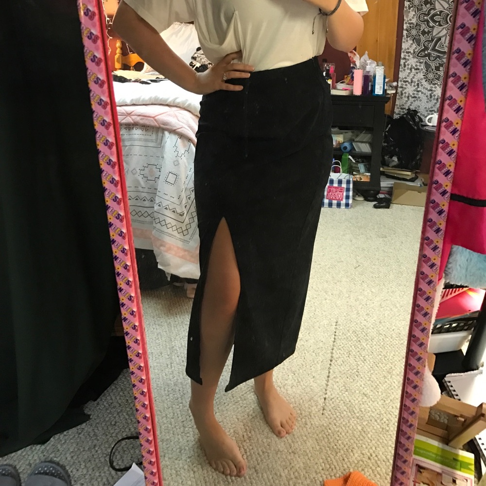 VELVET LONG SKIRT