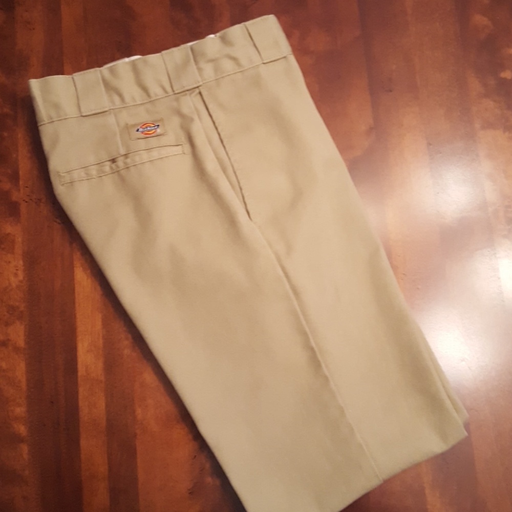 Dickies work / pants.